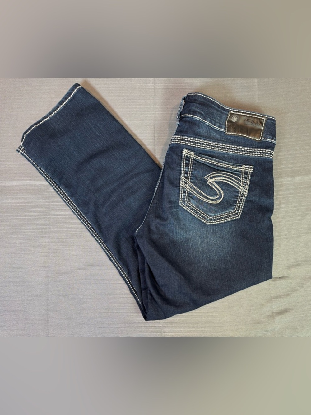 Silver Jeans Suki W29 Dark Wash Mid Rise Slim Bootcut Jeans Contrast Stitch
